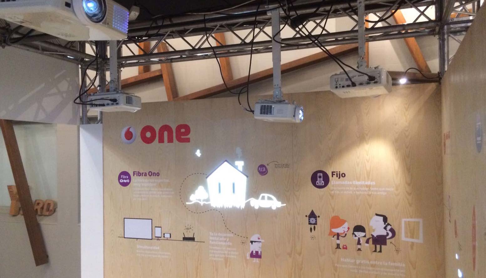 Vodafone: Interactive touchboard — 3