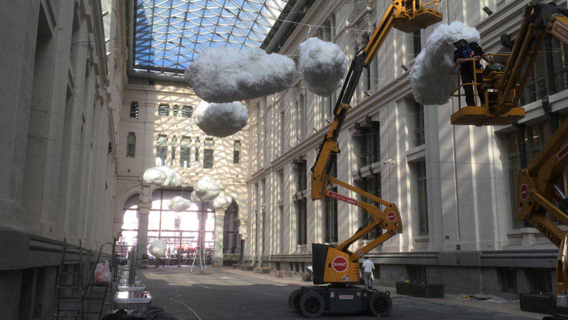 Interactive Clouds — 2